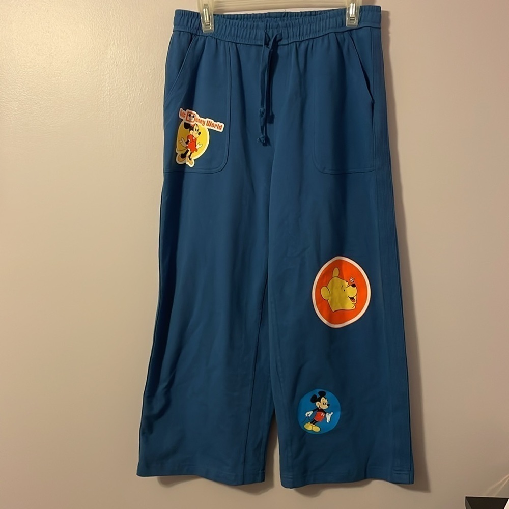 Walt Disney World VAULT Collection Blue Cropped Sweatpants Pooh Mickey Minnie M